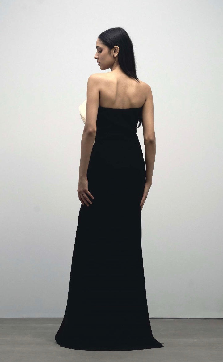 MONOCHROMATIC RUFFLE DRAPE GOWN