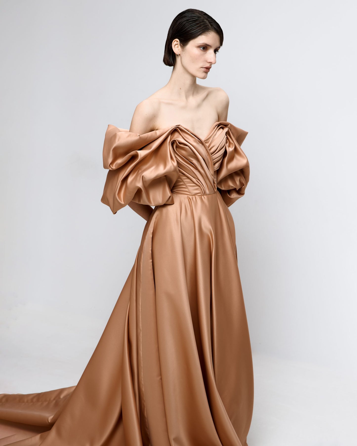 VOLUME SCULPTED DRESS