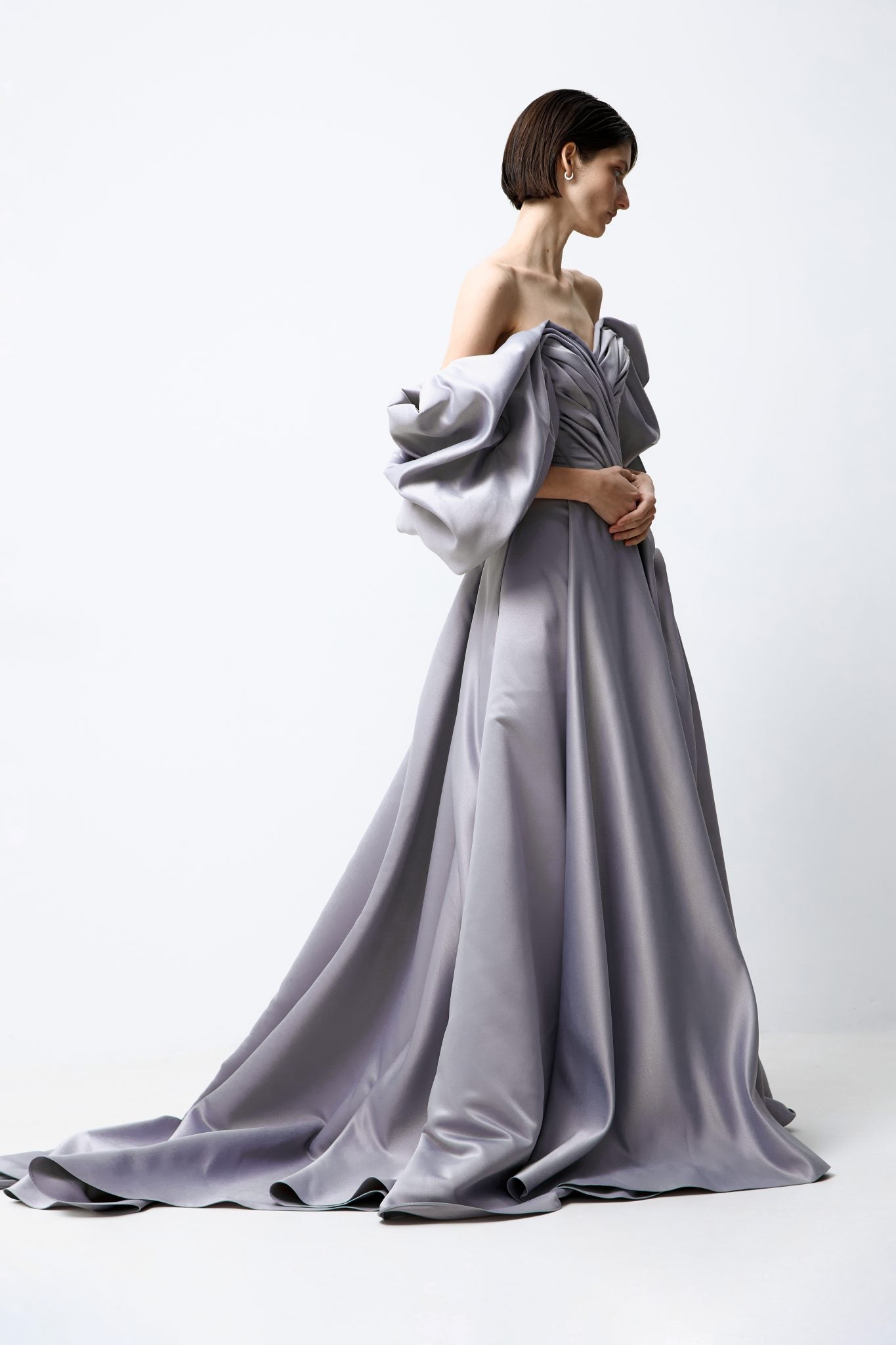VOLUME SCULPTED DRESS