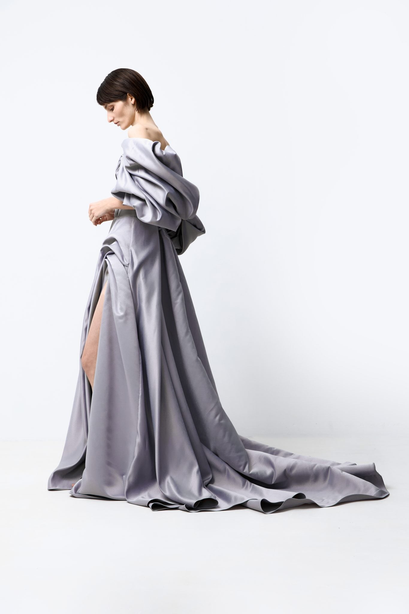 VOLUME SCULPTED DRESS