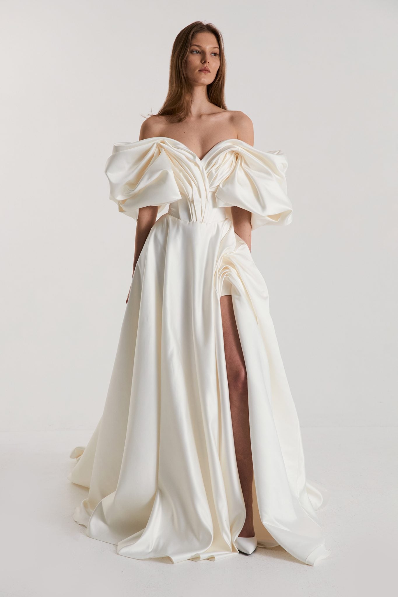 VOLUME SCULPTED DRESS