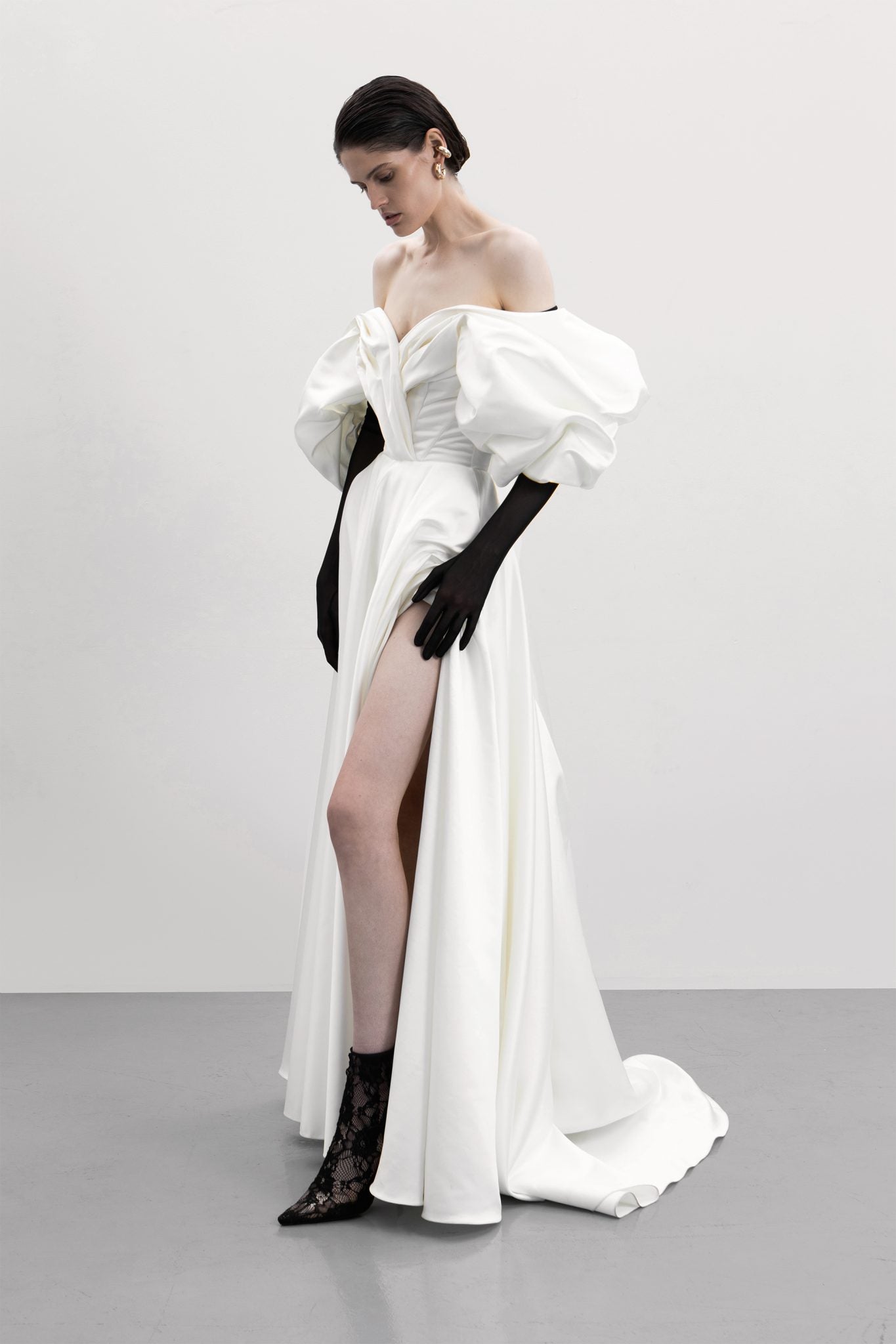 VOLUME SCULPTED DRESS