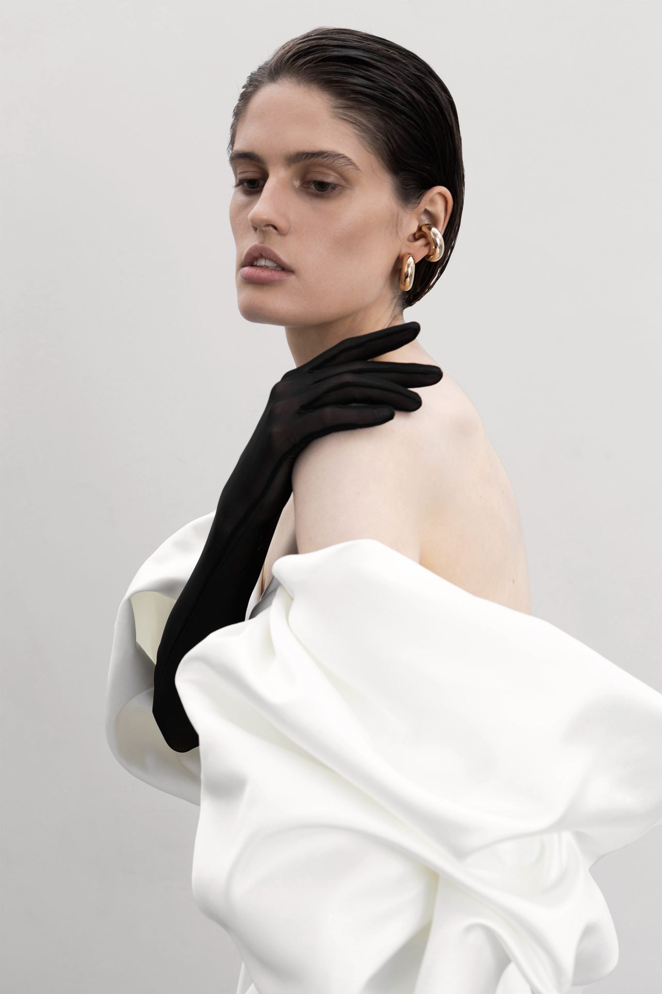 VOLUME SCULPTED DRESS