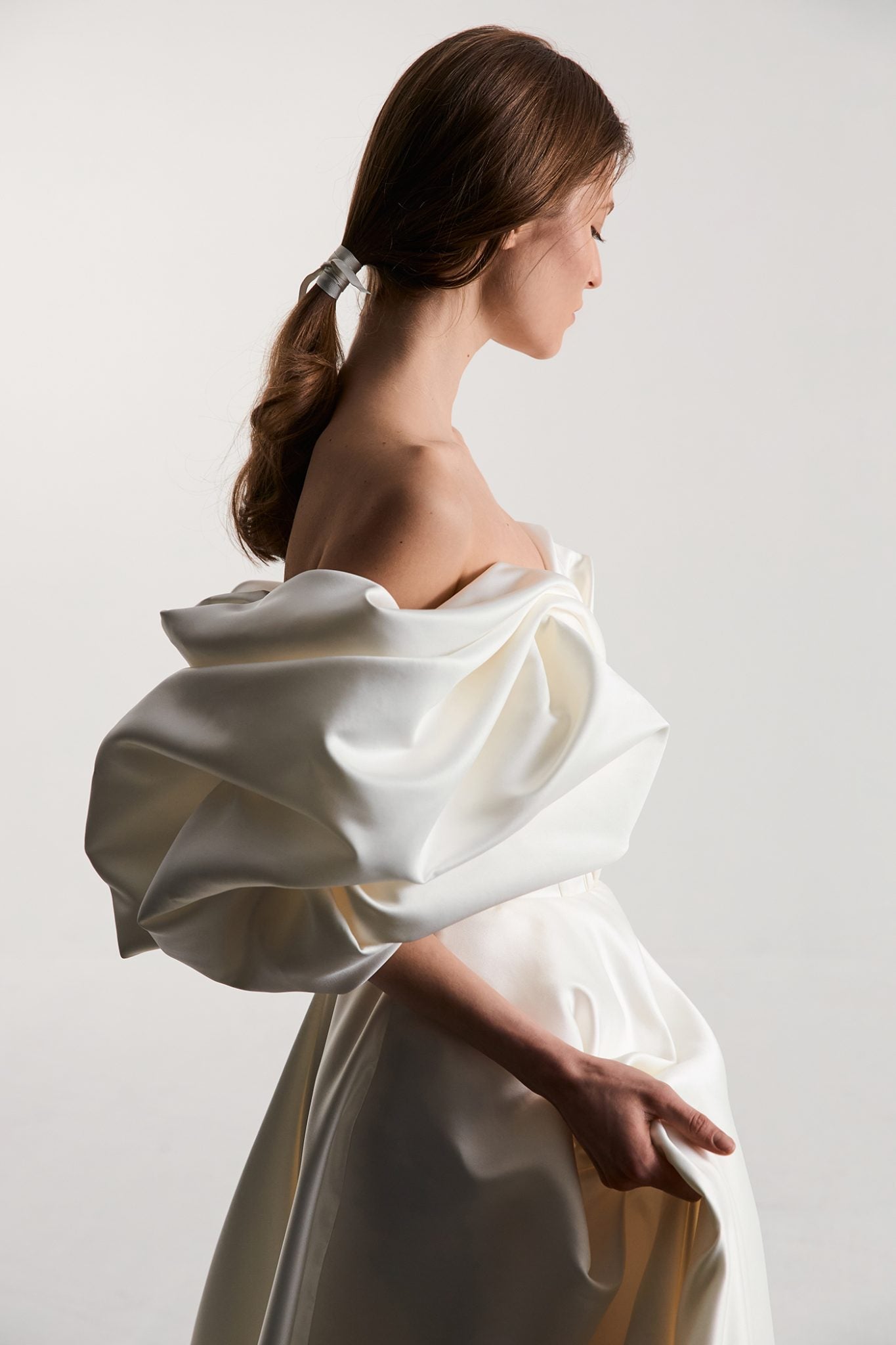 VOLUME SCULPTED DRESS