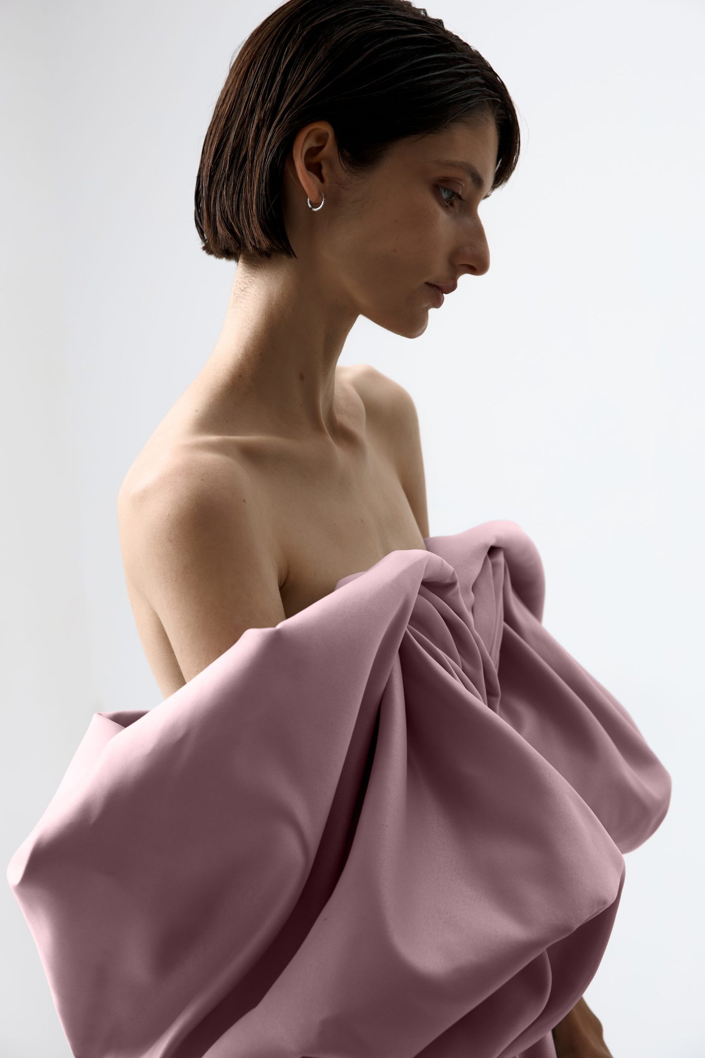 VOLUME SCULPTED DRESS