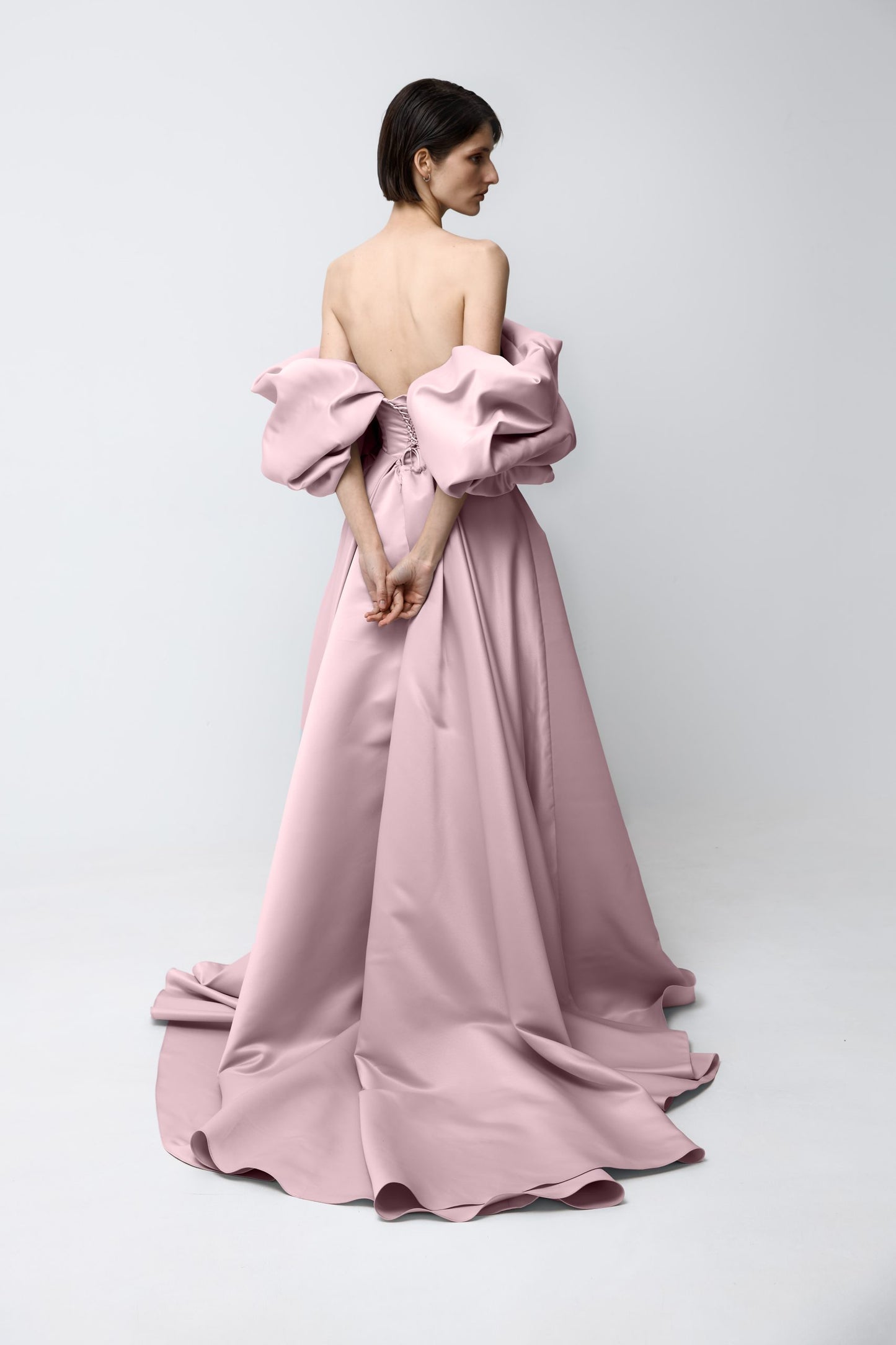 VOLUME SCULPTED DRESS