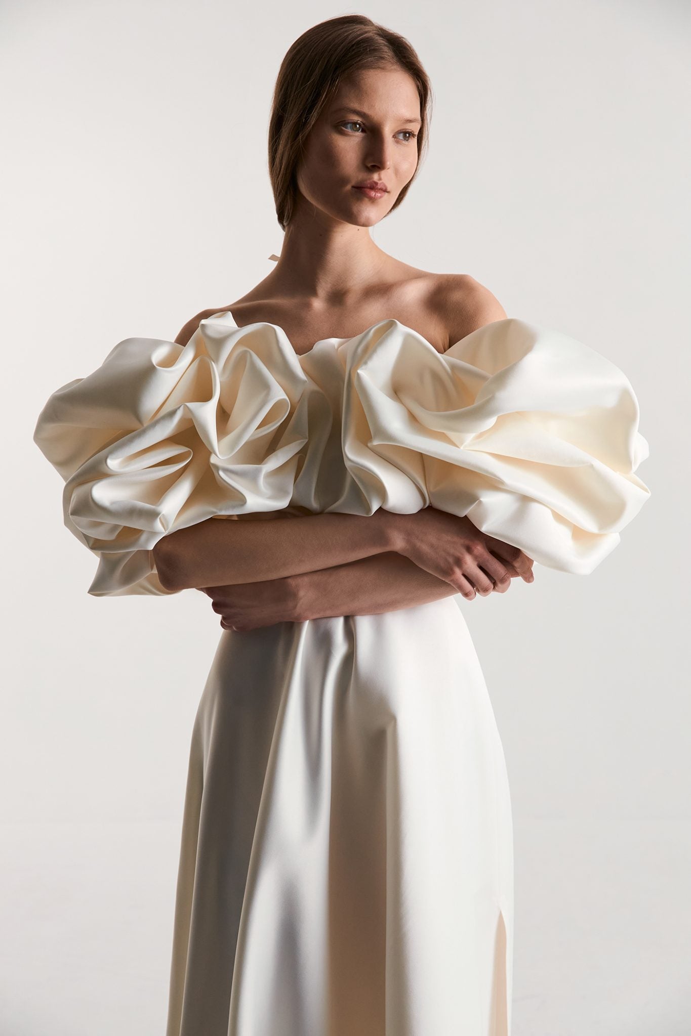 CORSET DRESS WITH MERINGUE FLOUNCES