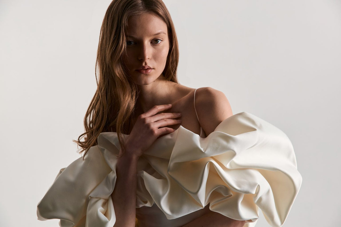 CORSET DRESS WITH MERINGUE FLOUNCES