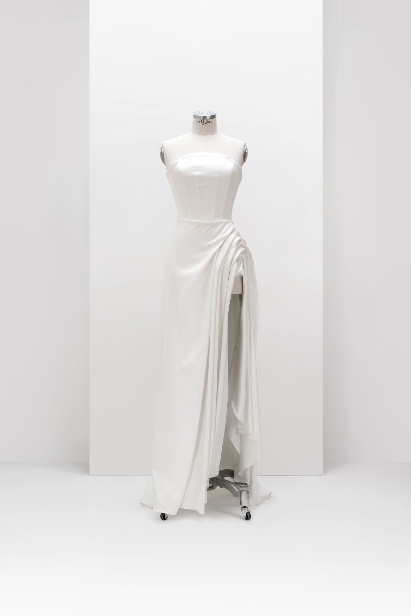 SCULPTURAL CORSET DRESS