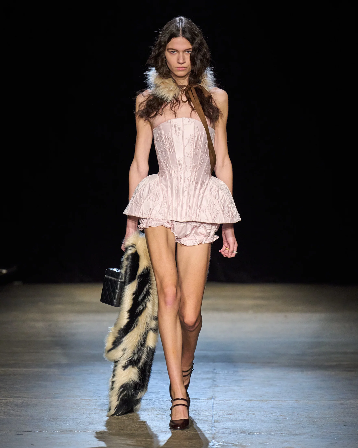 THE EMMI CORSET TOP IN PALE PINK BROCADE