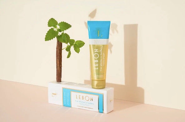 UNE PISCINE A ANTIBES