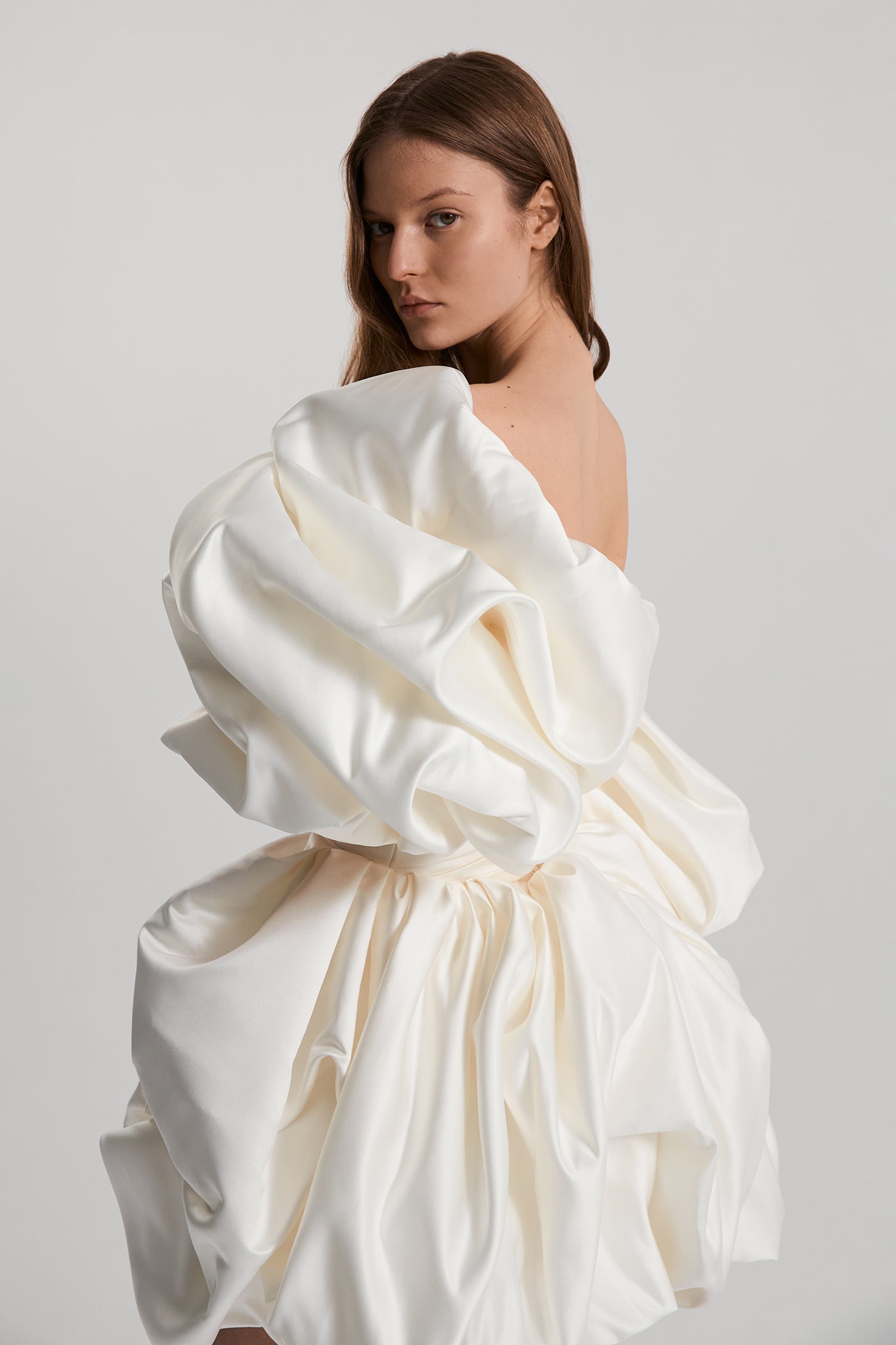 Bisou Dress mini in off white