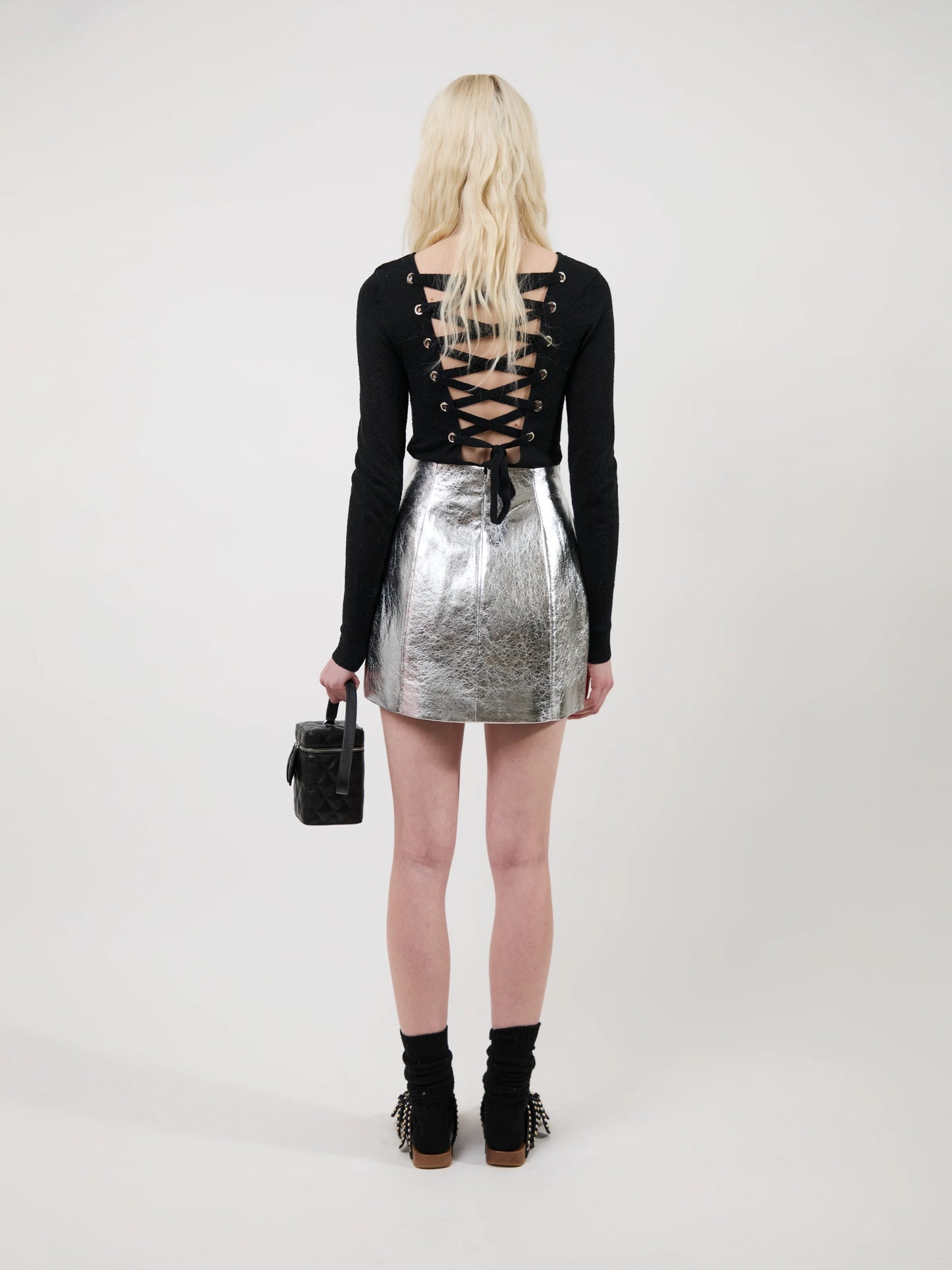 THE CHERRY SKIRT IN METALLIC SILVER