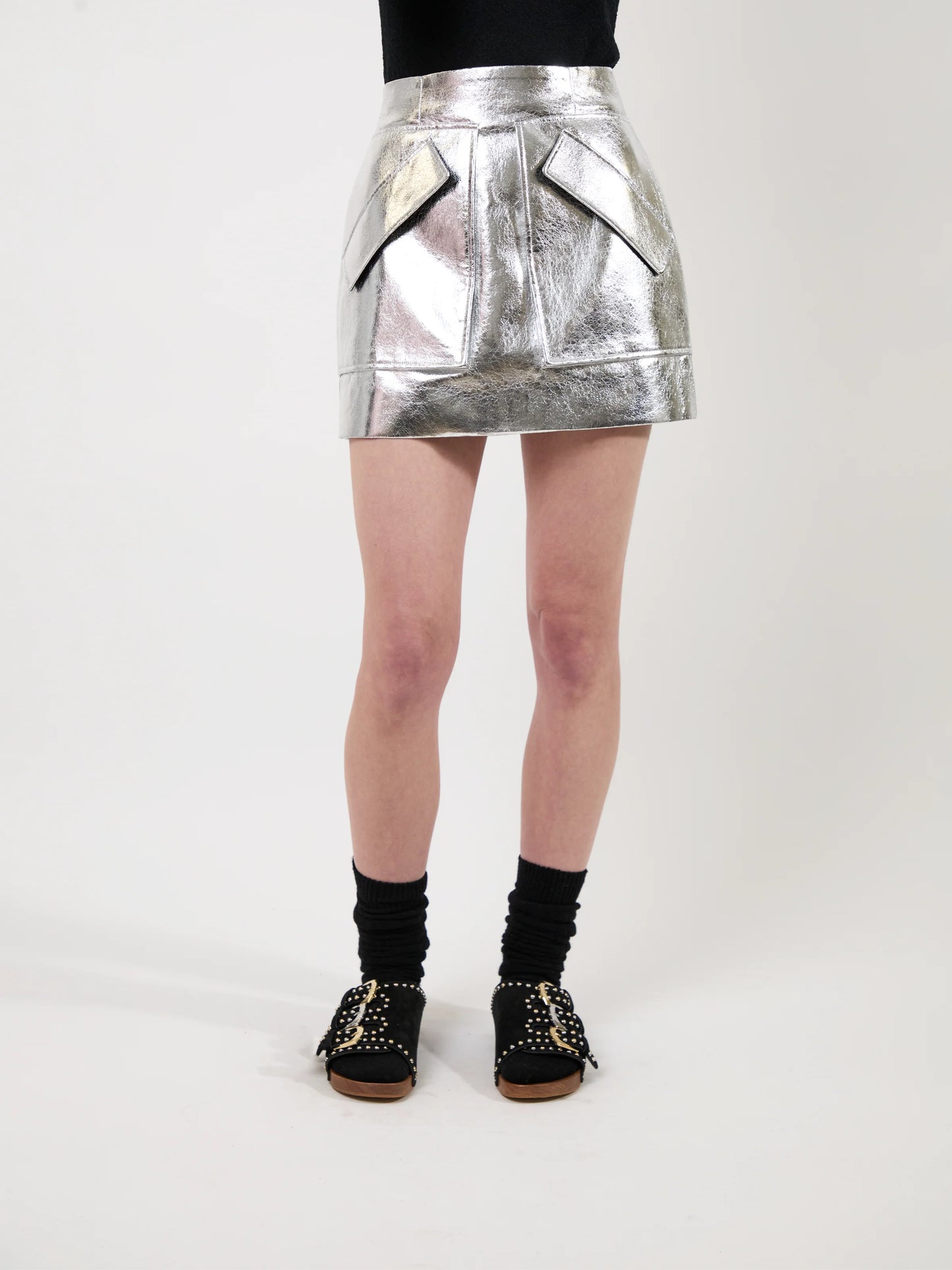 THE CHERRY SKIRT IN METALLIC SILVER