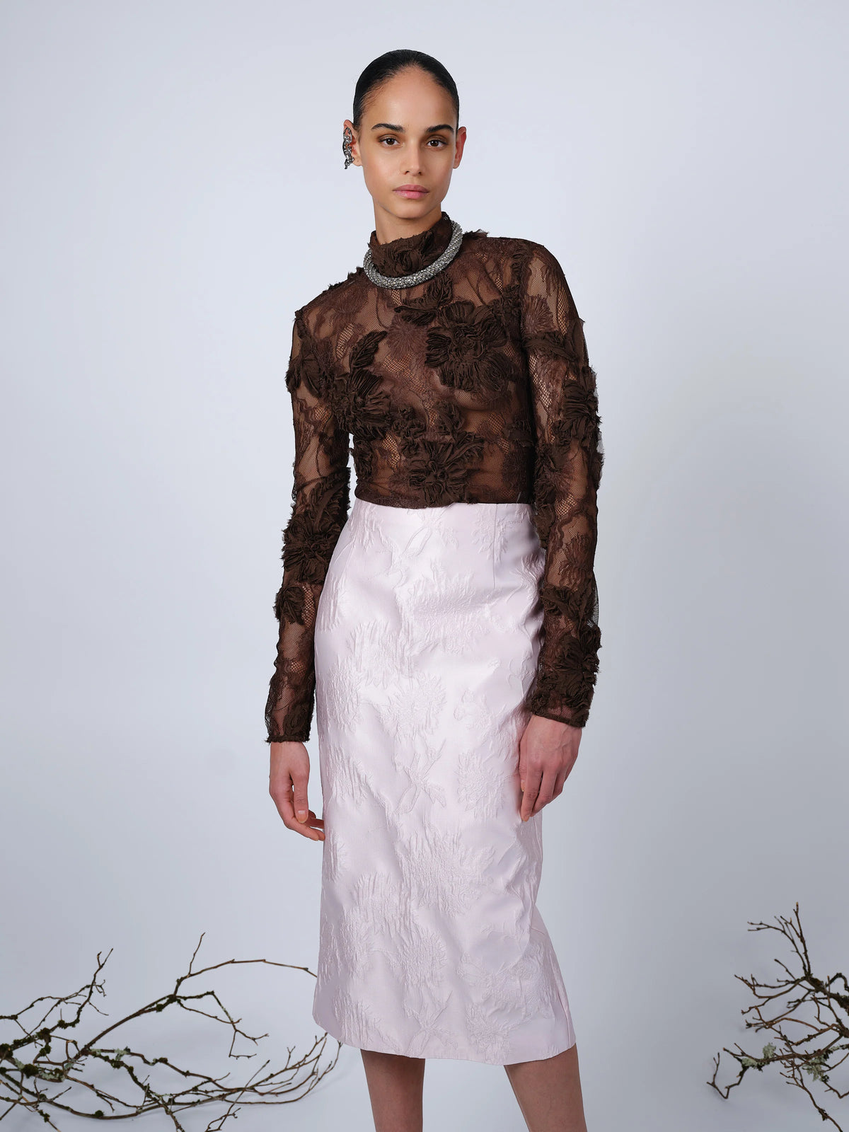 THE CLARISSA PENCIL SKIRT IN PALE PINK BROCADE