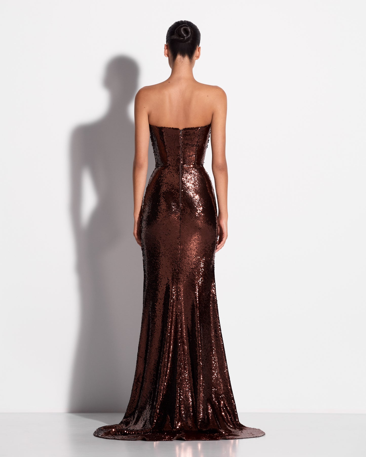 STRAPLESS GOWN IN SEQUIN MESH