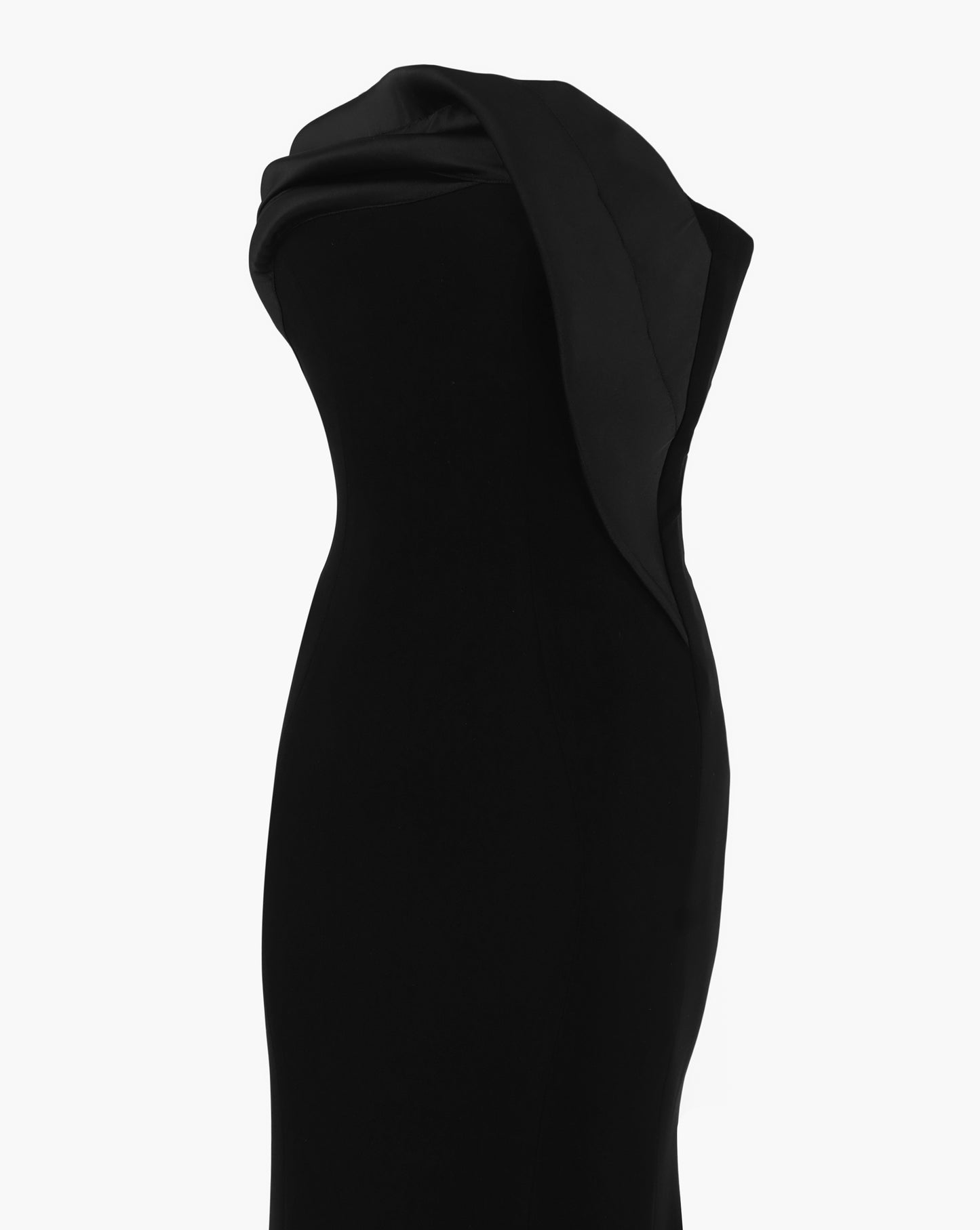 THE MERIDIAN TRUMPET GOWN