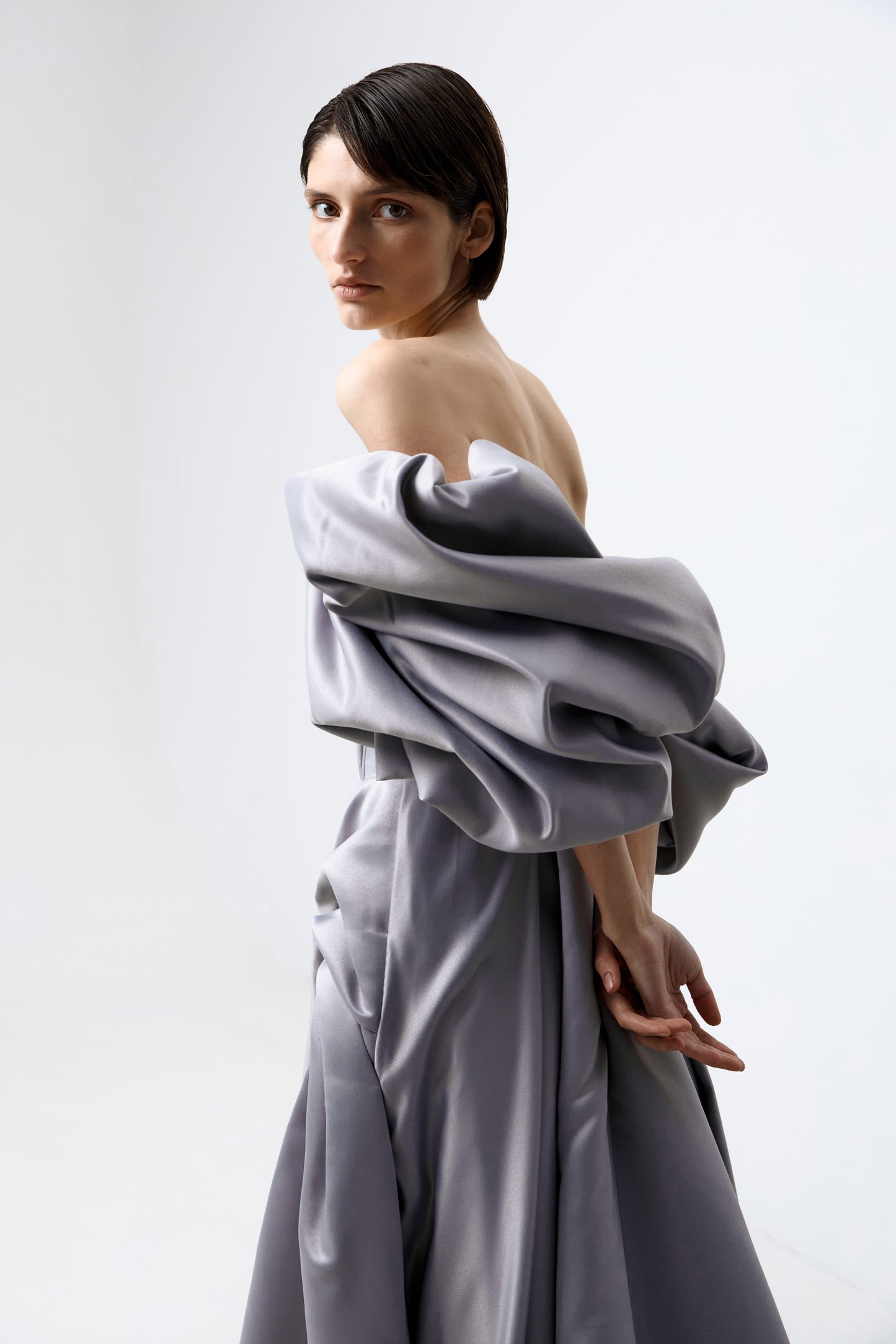 VOLUME SCULPTED DRESS