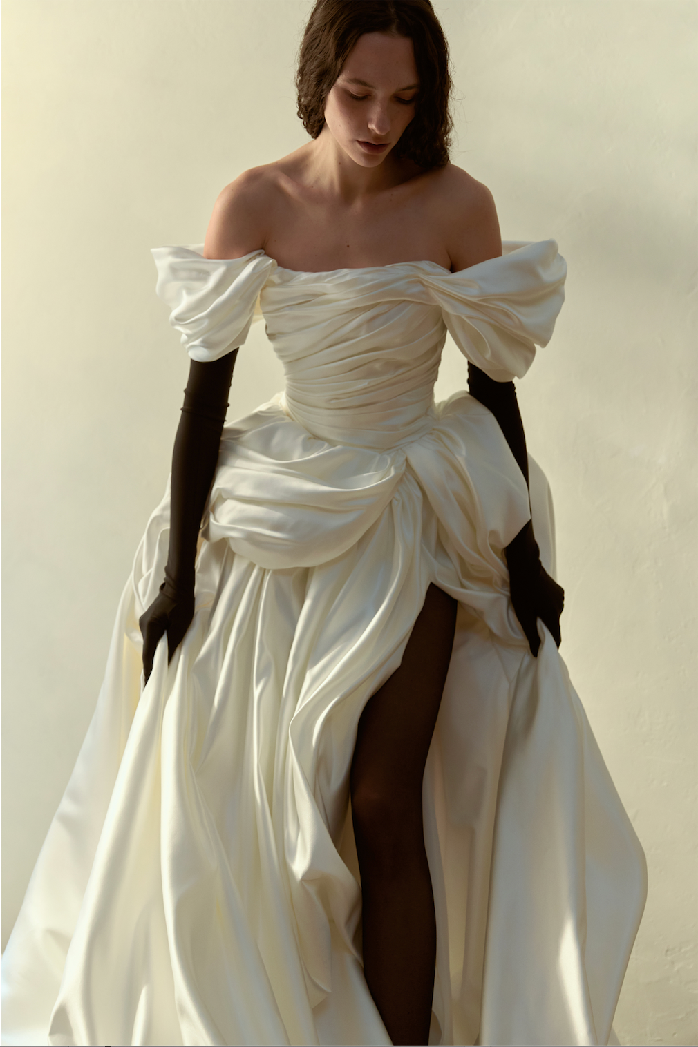Venera Blanche dress in off white