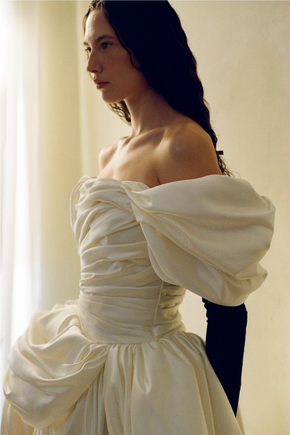 Venera Blanche dress in off white