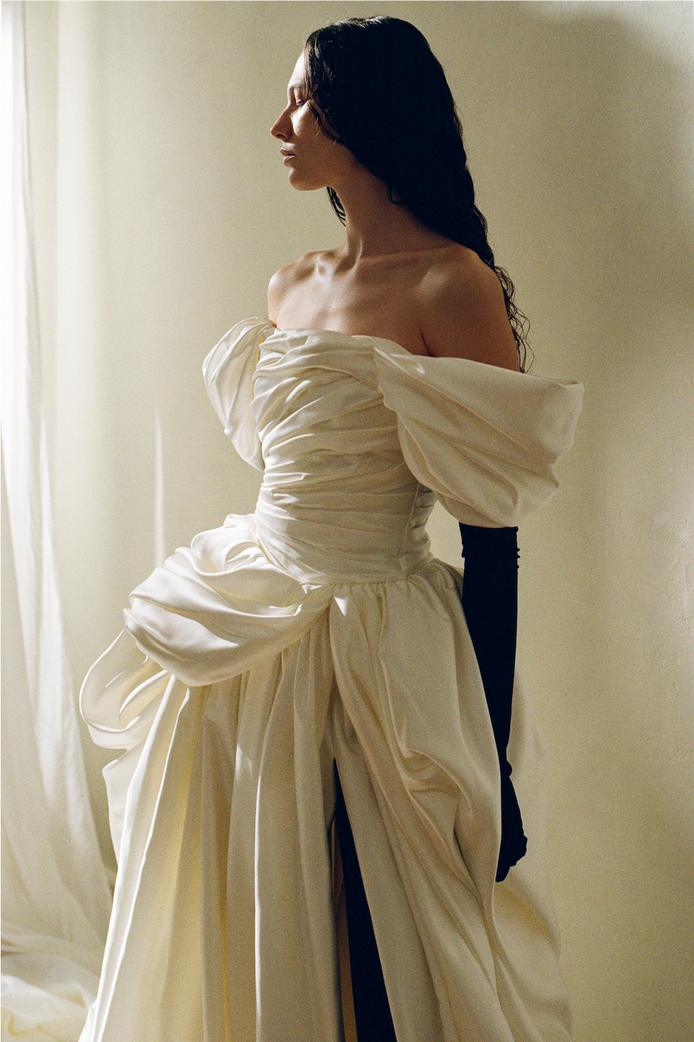 Venera Blanche dress in off white