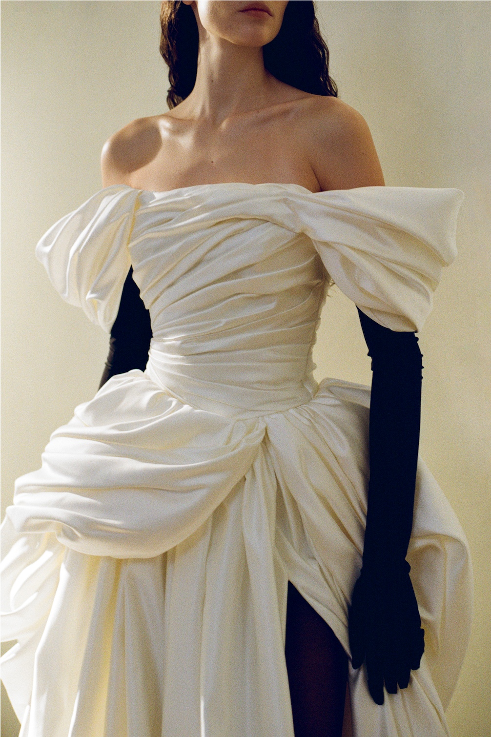 Venera Blanche dress in off white