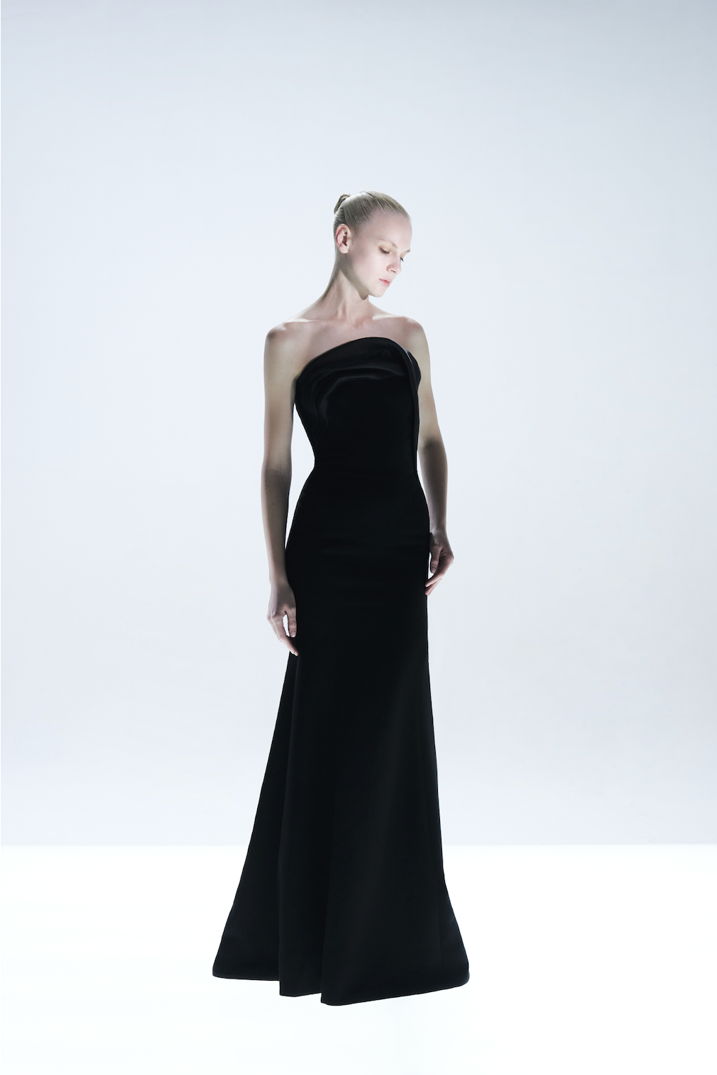 THE MERIDIAN TRUMPET GOWN